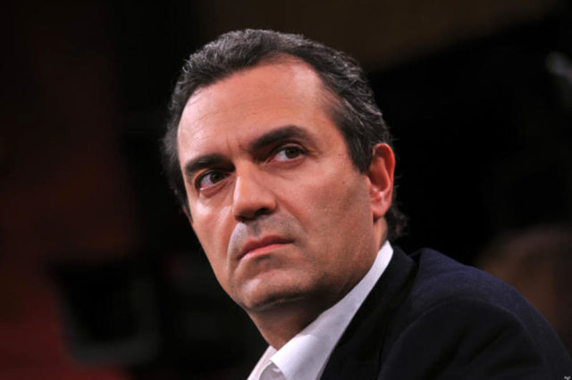 L'immagine attuale non ha un testo alternativo. Il nome del file è: DEMAGISTRIS1.jpg