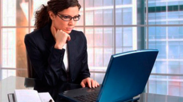 L'immagine attuale non ha un testo alternativo. Il nome del file è: internet-computer.jpg