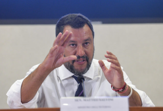 L'immagine attuale non ha un testo alternativo. Il nome del file รจ: matteo-salvini.jpg