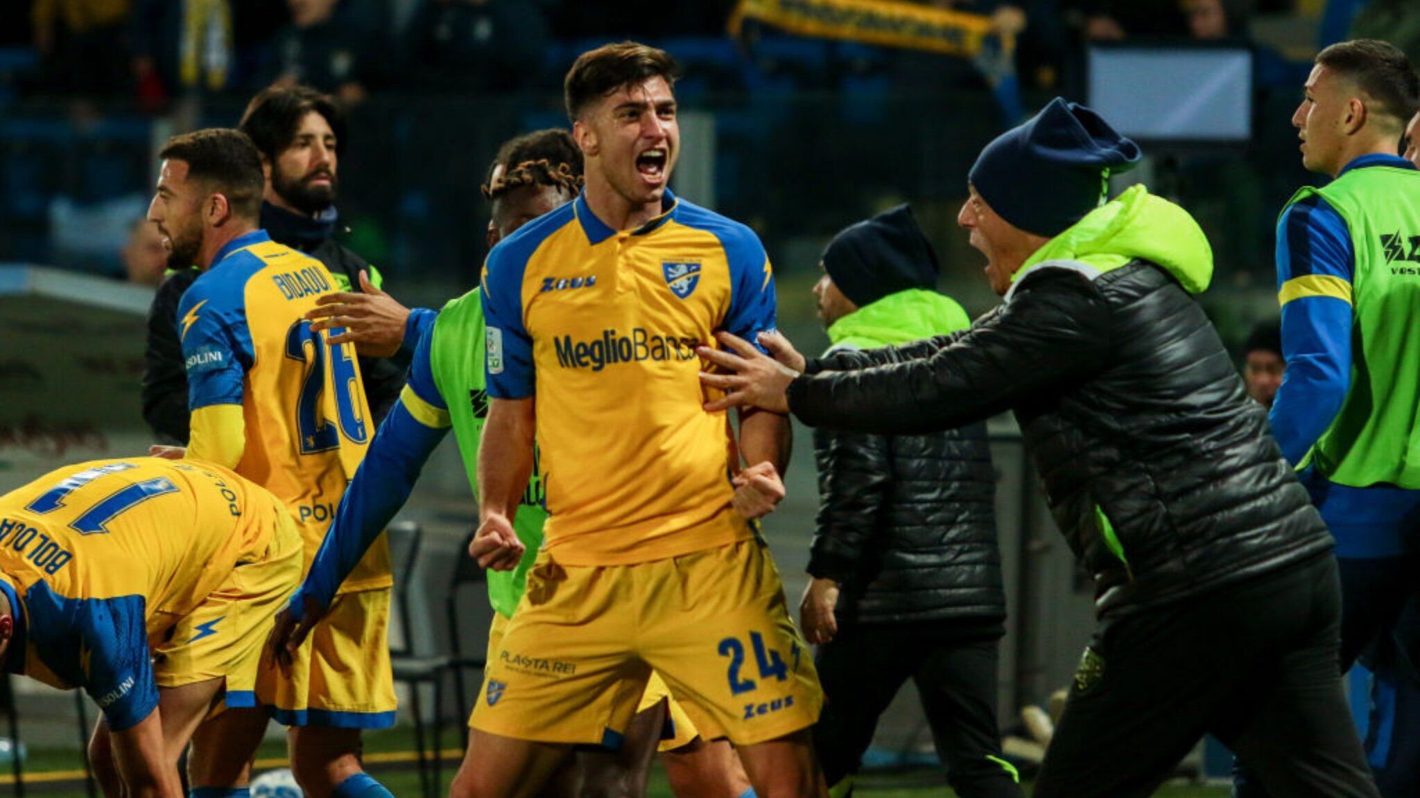 FROSINONE Cittadinanza Onoraria alla squadra di calcio per la