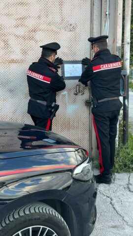 L'immagine attuale non ha un testo alternativo. Il nome del file รจ: carabinieri.jpg