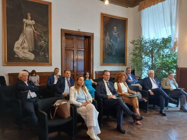 L'immagine attuale non ha un testo alternativo. Il nome del file รจ: FEDERSANITA.jpeg