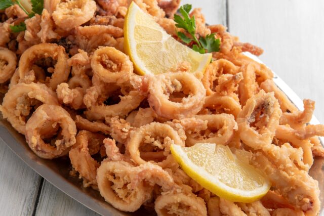 L'immagine attuale non ha un testo alternativo. Il nome del file รจ: calamri.jpg