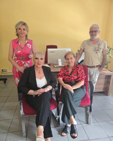 L'immagine attuale non ha un testo alternativo. Il nome del file รจ: ASL.jpeg