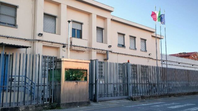 L'immagine attuale non ha un testo alternativo. Il nome del file è: latina-carcere.jpg