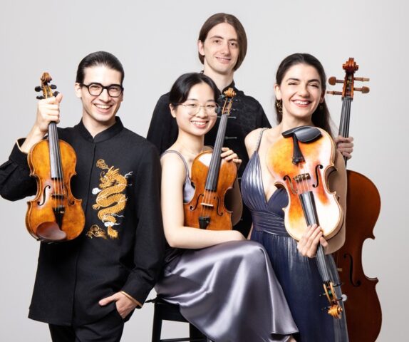 L'immagine attuale non ha un testo alternativo. Il nome del file รจ: beethoven.jpg