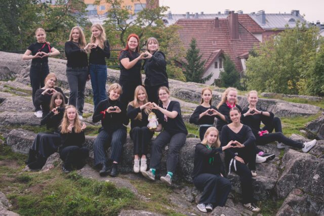L'immagine attuale non ha un testo alternativo. Il nome del file รจ: chorus-finlandia.jpg
