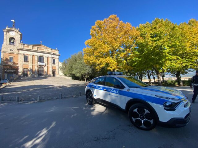 L'immagine attuale non ha un testo alternativo. Il nome del file รจ: polizia-locale.jpeg