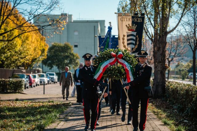 L'immagine attuale non ha un testo alternativo. Il nome del file รจ: caduti.jpg