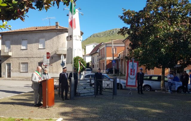 L'immagine attuale non ha un testo alternativo. Il nome del file è: fontanaliri.jpg