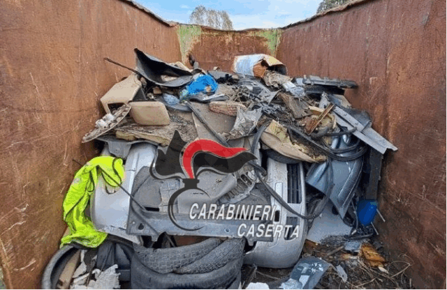 L'immagine attuale non ha un testo alternativo. Il nome del file è: rifiuti.png