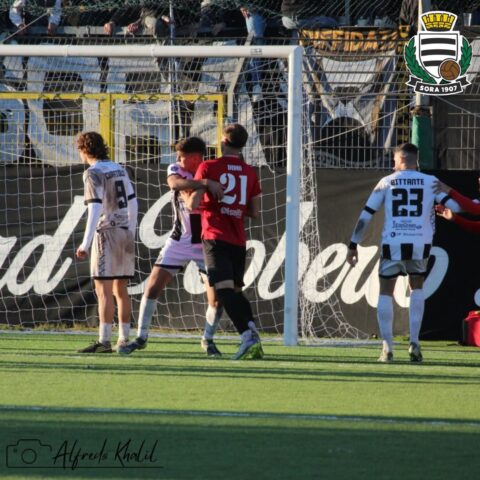 L'immagine attuale non ha un testo alternativo. Il nome del file รจ: soracalcio.jpg