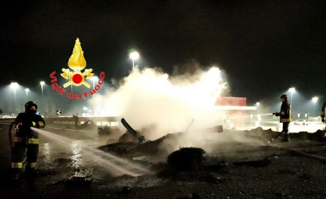 L'immagine attuale non ha un testo alternativo. Il nome del file è: TEANO.jpg