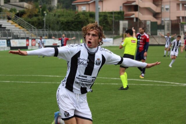 L'immagine attuale non ha un testo alternativo. Il nome del file è: curatolo.jpg