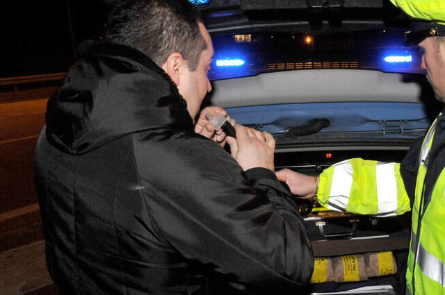 L'immagine attuale non ha un testo alternativo. Il nome del file è: etilometro.jpg