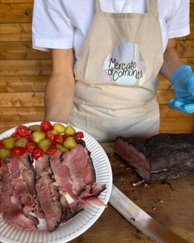 L'immagine attuale non ha un testo alternativo. Il nome del file è: mercatocomunita.jpeg