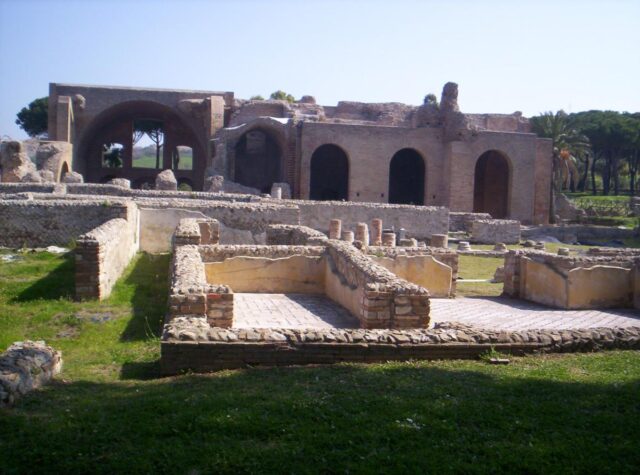 L'immagine attuale non ha un testo alternativo. Il nome del file è: terme-traiano.jpg