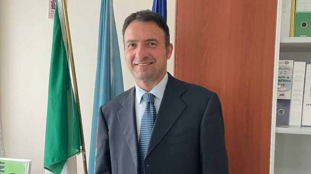 L'immagine attuale non ha un testo alternativo. Il nome del file è: GHERA.jpg