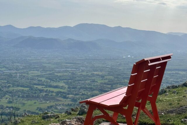 L'immagine attuale non ha un testo alternativo. Il nome del file è: bigbench.jpg