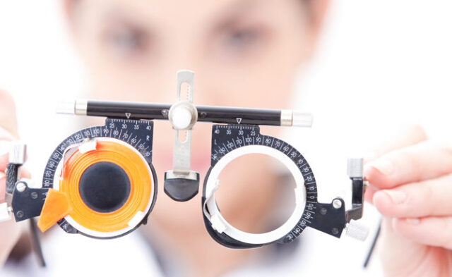 L'immagine attuale non ha un testo alternativo. Il nome del file è: oculista.jpg