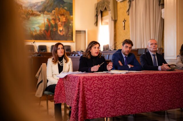 L'immagine attuale non ha un testo alternativo. Il nome del file è: sora-3.jpg