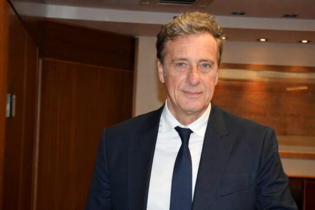 L'immagine attuale non ha un testo alternativo. Il nome del file è: ACAMPORA.jpeg