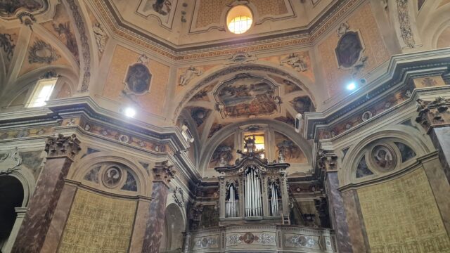 L'immagine attuale non ha un testo alternativo. Il nome del file è: consegna-lavori-chiesa-03.jpeg