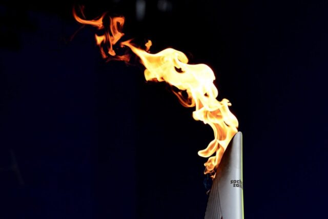 L'immagine attuale non ha un testo alternativo. Il nome del file è: fiaccola.jpg