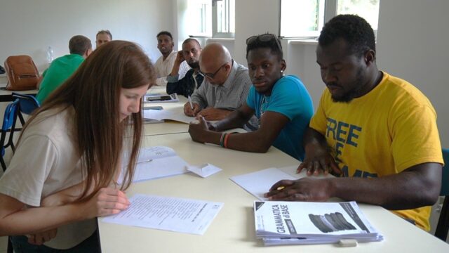 L'immagine attuale non ha un testo alternativo. Il nome del file è: inclusione.jpg