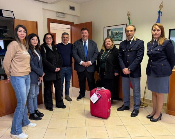 L'immagine attuale non ha un testo alternativo. Il nome del file è: trolley.jpg