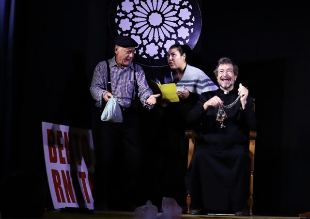 L'immagine attuale non ha un testo alternativo. Il nome del file è: teatro.jpeg