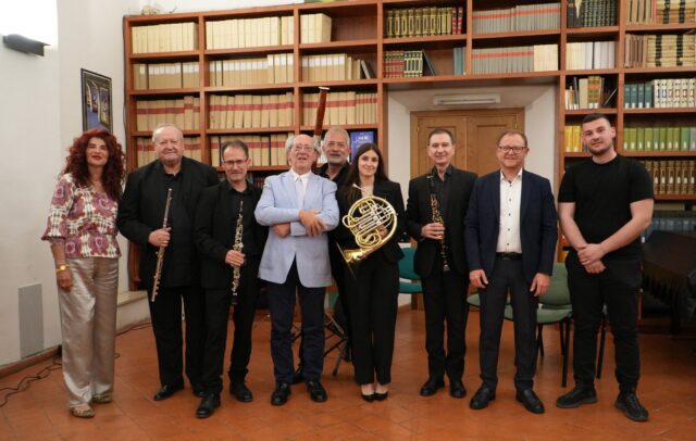 L'immagine attuale non ha un testo alternativo. Il nome del file è: alatri.jpg