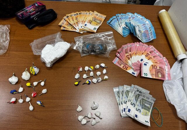 L'immagine attuale non ha un testo alternativo. Il nome del file è: carabinieri.jpg