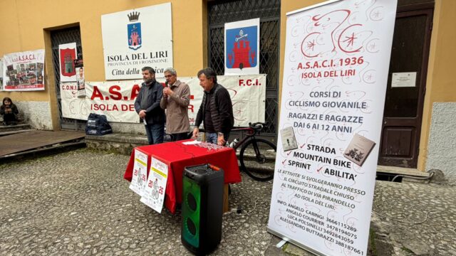 L'immagine attuale non ha un testo alternativo. Il nome del file è: isola.jpg