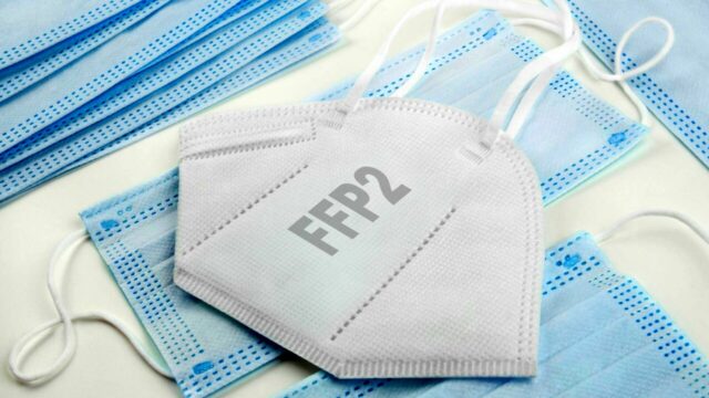 L'immagine attuale non ha un testo alternativo. Il nome del file è: mascherine.jpeg