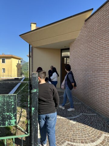 L'immagine attuale non ha un testo alternativo. Il nome del file è: santelia.jpg