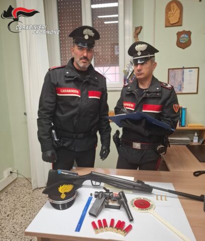 L'immagine attuale non ha un testo alternativo. Il nome del file è: CARABINIERI-3.jpg