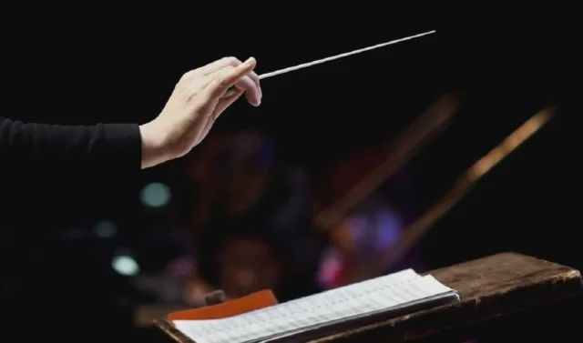 L'immagine attuale non ha un testo alternativo. Il nome del file è: ORCHESTRA.webp