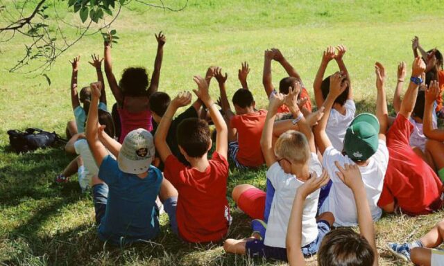 L'immagine attuale non ha un testo alternativo. Il nome del file รจ: bambini.jpg