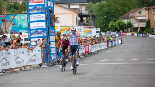 L'immagine attuale non ha un testo alternativo. Il nome del file รจ: ciclismo.jpg
