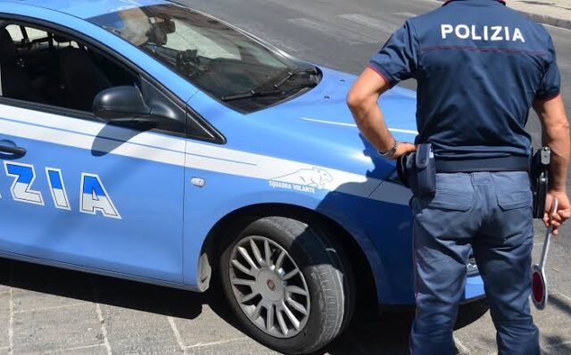 L'immagine attuale non ha un testo alternativo. Il nome del file รจ: polizia-3.jpg