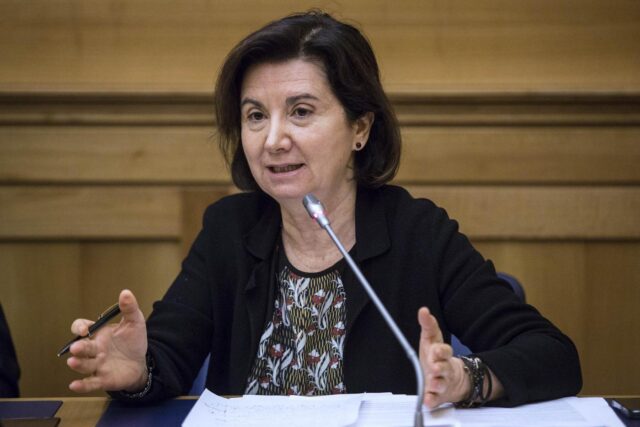 L'immagine attuale non ha un testo alternativo. Il nome del file รจ: roccella.jpg