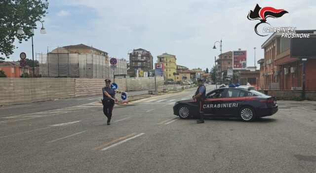 L'immagine attuale non ha un testo alternativo. Il nome del file è: carabinieri-3.jpg