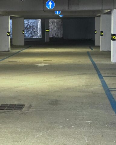 L'immagine attuale non ha un testo alternativo. Il nome del file รจ: parcheggio.jpg