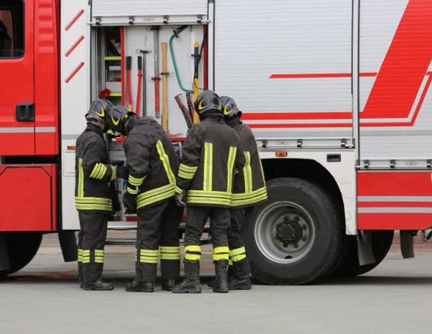 L'immagine attuale non ha un testo alternativo. Il nome del file รจ: vigilidelfuoco.jpg