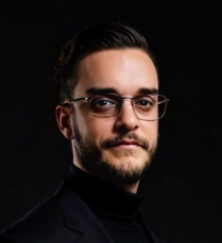 L'immagine attuale non ha un testo alternativo. Il nome del file รจ: antogiovanni.jpg
