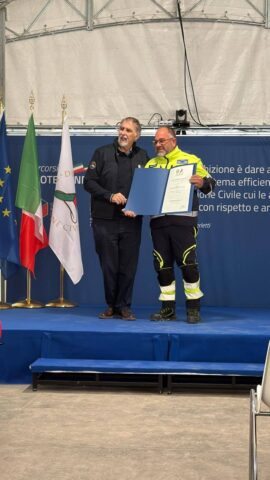 L'immagine attuale non ha un testo alternativo. Il nome del file è: civile.jpg