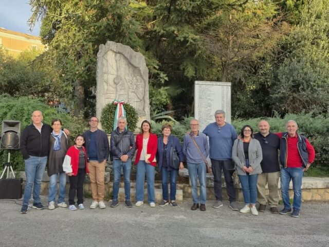 L'immagine attuale non ha un testo alternativo. Il nome del file รจ: lavoro.jpg