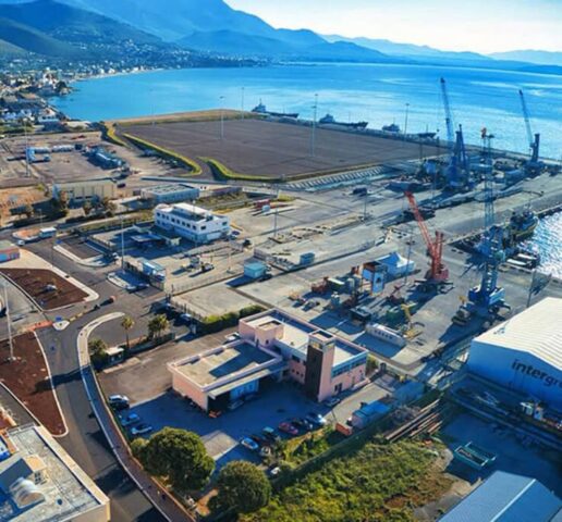 L'immagine attuale non ha un testo alternativo. Il nome del file รจ: porto-gaeta.jpg