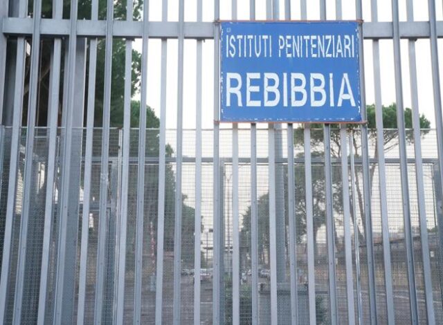 L'immagine attuale non ha un testo alternativo. Il nome del file รจ: rebibbia.jpg